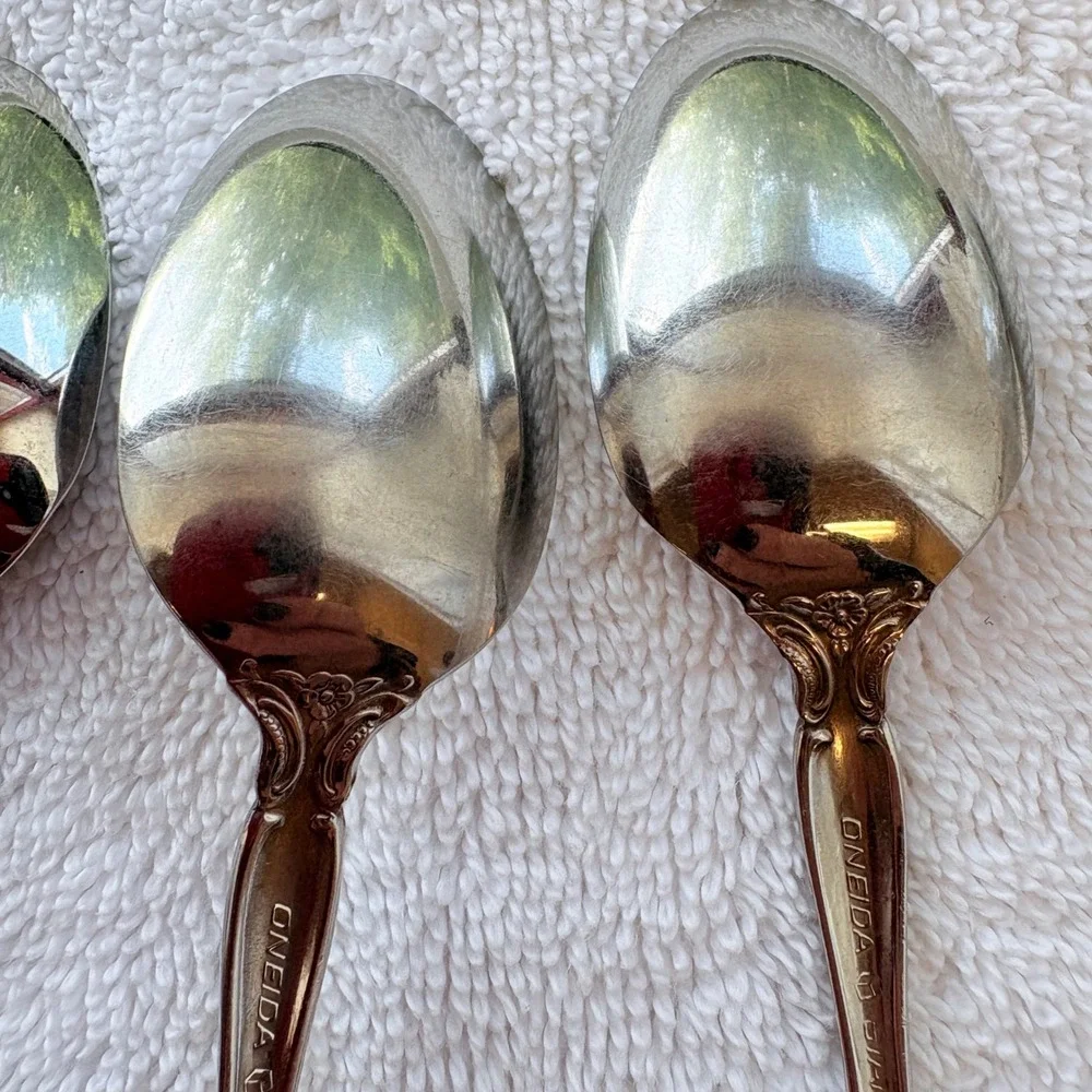 Oneida community teaspoons